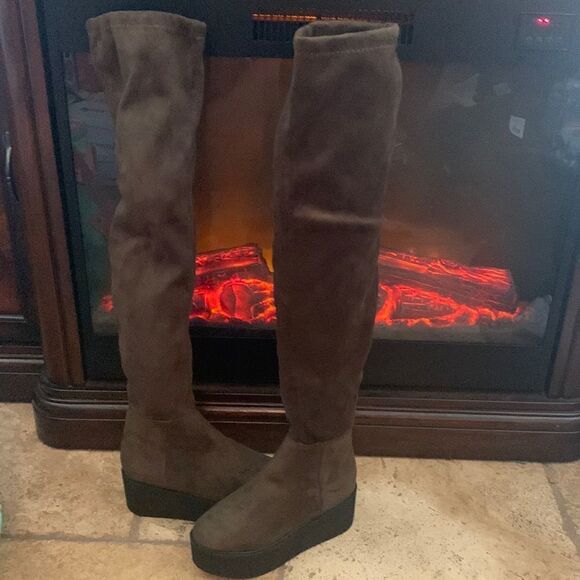 COPY - Olive Green Suede Vintage over knee platform boots - Picture 1 of 6